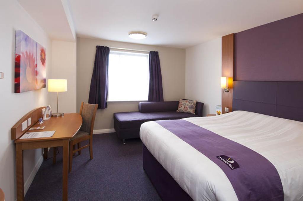 Premier Inn Dover East Quarto foto