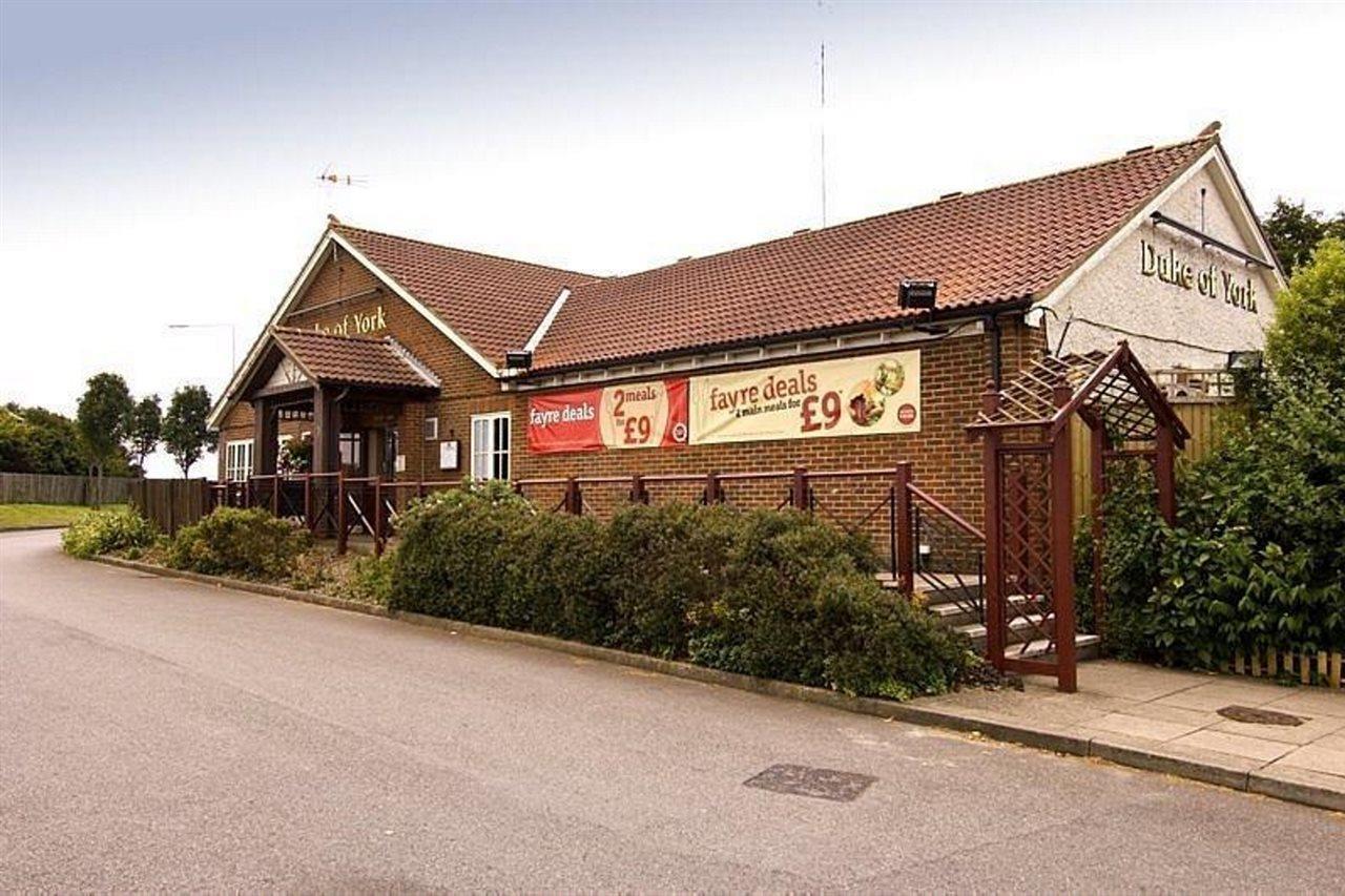 Premier Inn Dover East Exterior foto
